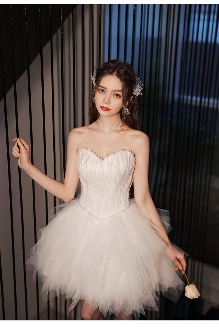 Fashion White Feather Party Birthday Dress - JOcaste