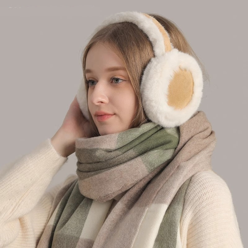 Fashion Commuter Winter Set – Plush Ear Muffs, Scarf & Gloves for Warmth & Style