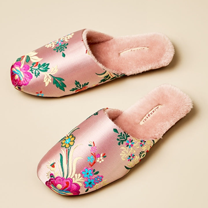 Ethnic Embroidered Warm Shoes for Women - Stylish & Comfortable, Sizes 36-45