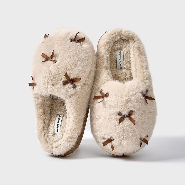 Plush-Lined Slippers for Women – Cozy & Cute Indoor Footwear