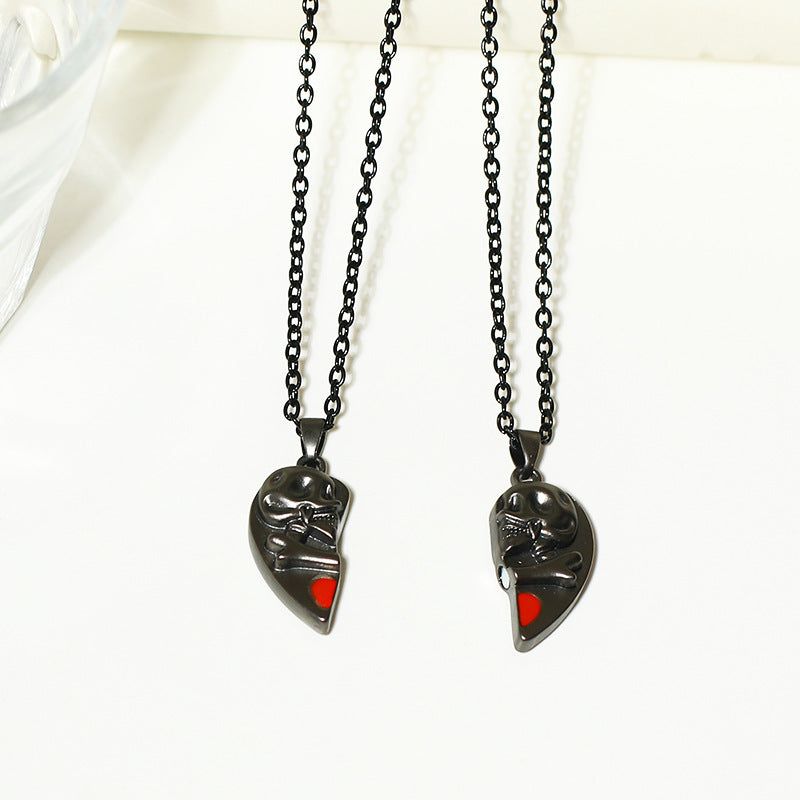 Punk Retro Skull Pendant Halloween Necklace Heart-shaped Magnetic Stitching Love Skull Couple Necklace - JOcaste