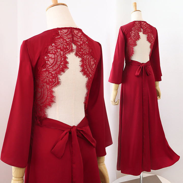 Long Gown With Slender Lace Lace On The Back