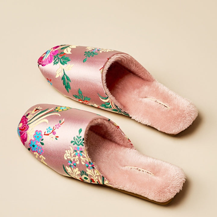 Ethnic Embroidered Warm Shoes for Women - Stylish & Comfortable, Sizes 36-45